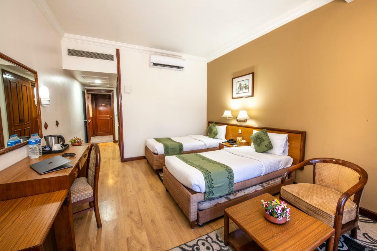Hotel Nirvana Siddharthanagar Exterior foto